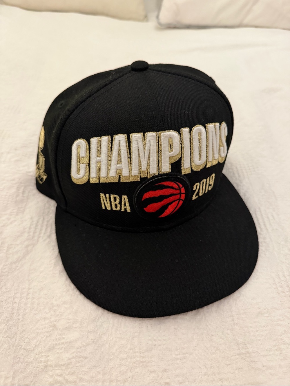 Toronto Raptors 2019 NBA Champions New Era 9FIFTY Snapback Cap